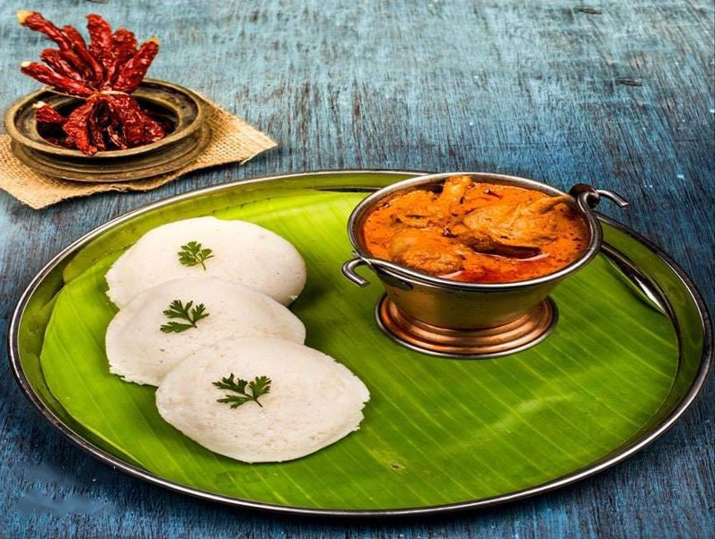 Idly - Chicken Curry Combo