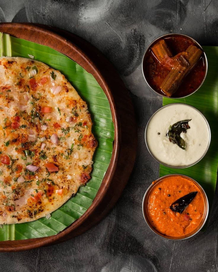 Veg Uthappam , Sambar , Chutney Combo